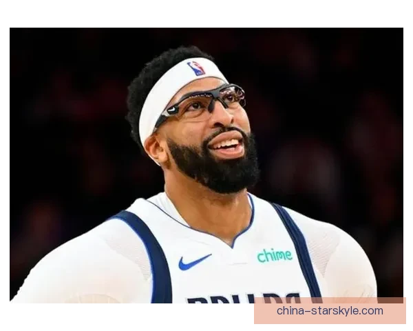 戴维斯杨赛季报销奇才摆烂争状元